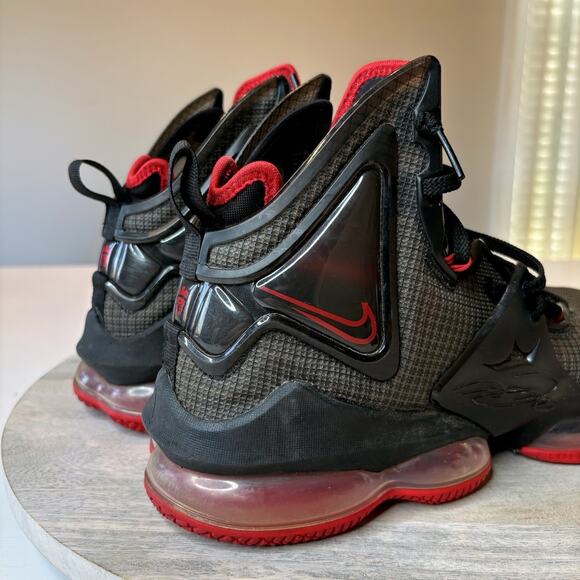 Nike Men\'s LeBron James 19 XIX Black & Red Basketball Sneakers Shoes US Size 9.5 main image 6